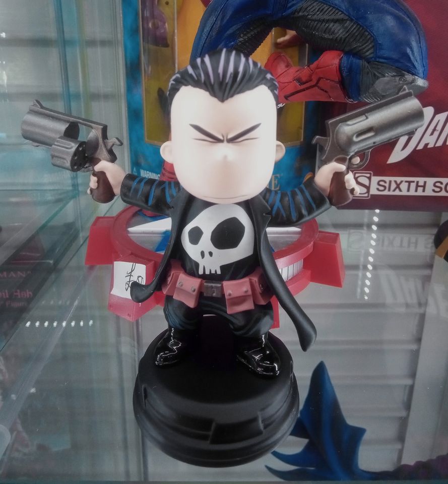 PUNISHER Gentle Giant Animated Collection statue