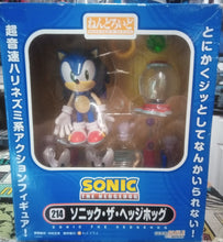 Load image into Gallery viewer, SONIC THE HEDGEHOG 214 FIGURE
