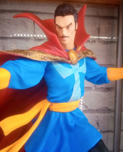 Load image into Gallery viewer, Classic Dr Strange statue
