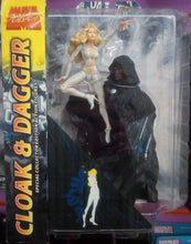 Load image into Gallery viewer, MARVEL SELECT CLOAK AND DAGGER FIGURE SET
